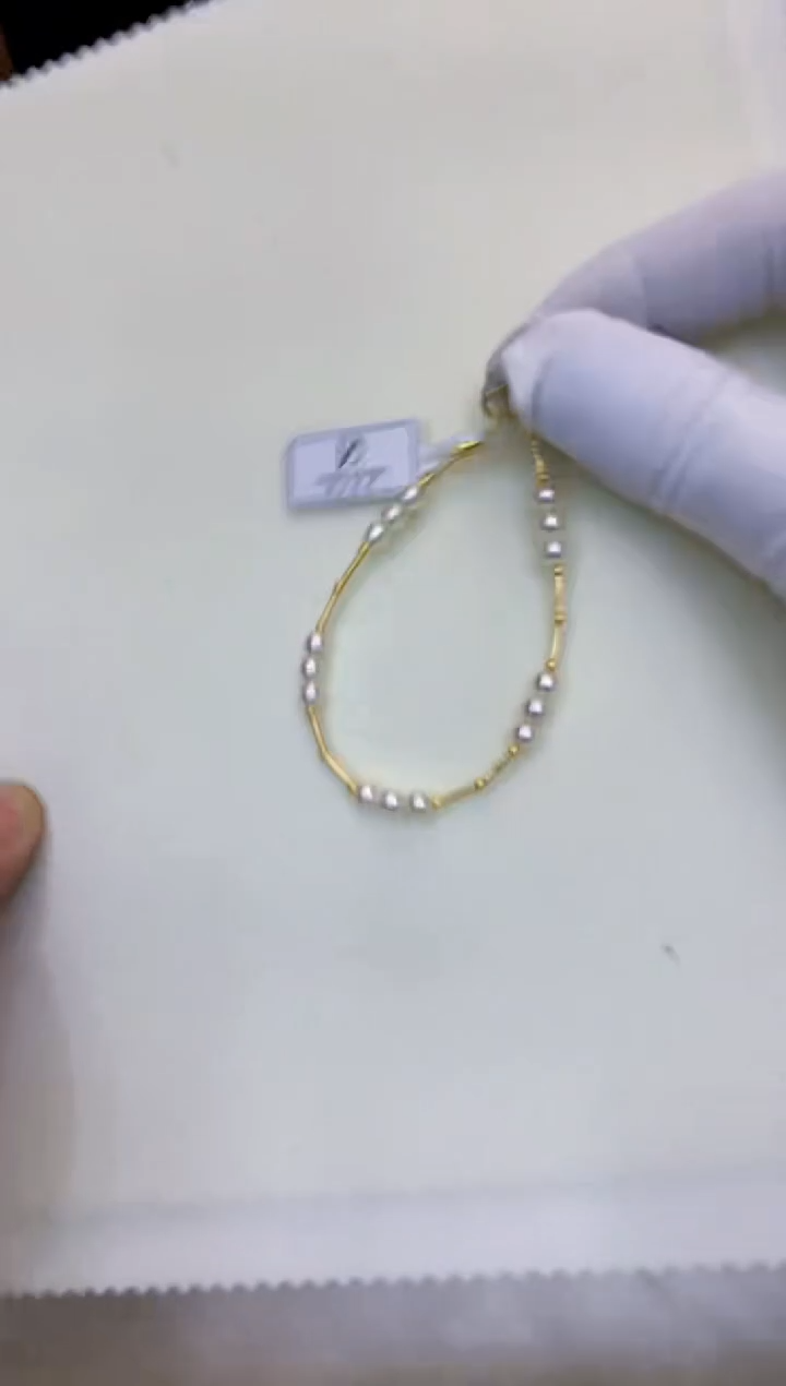 18K金镶嵌海水珍珠饰品4-5设计款手链