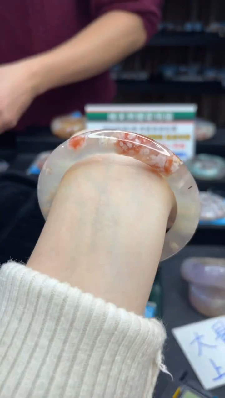 【闪购商品】石英质玉手镯未镶嵌858（60圈）