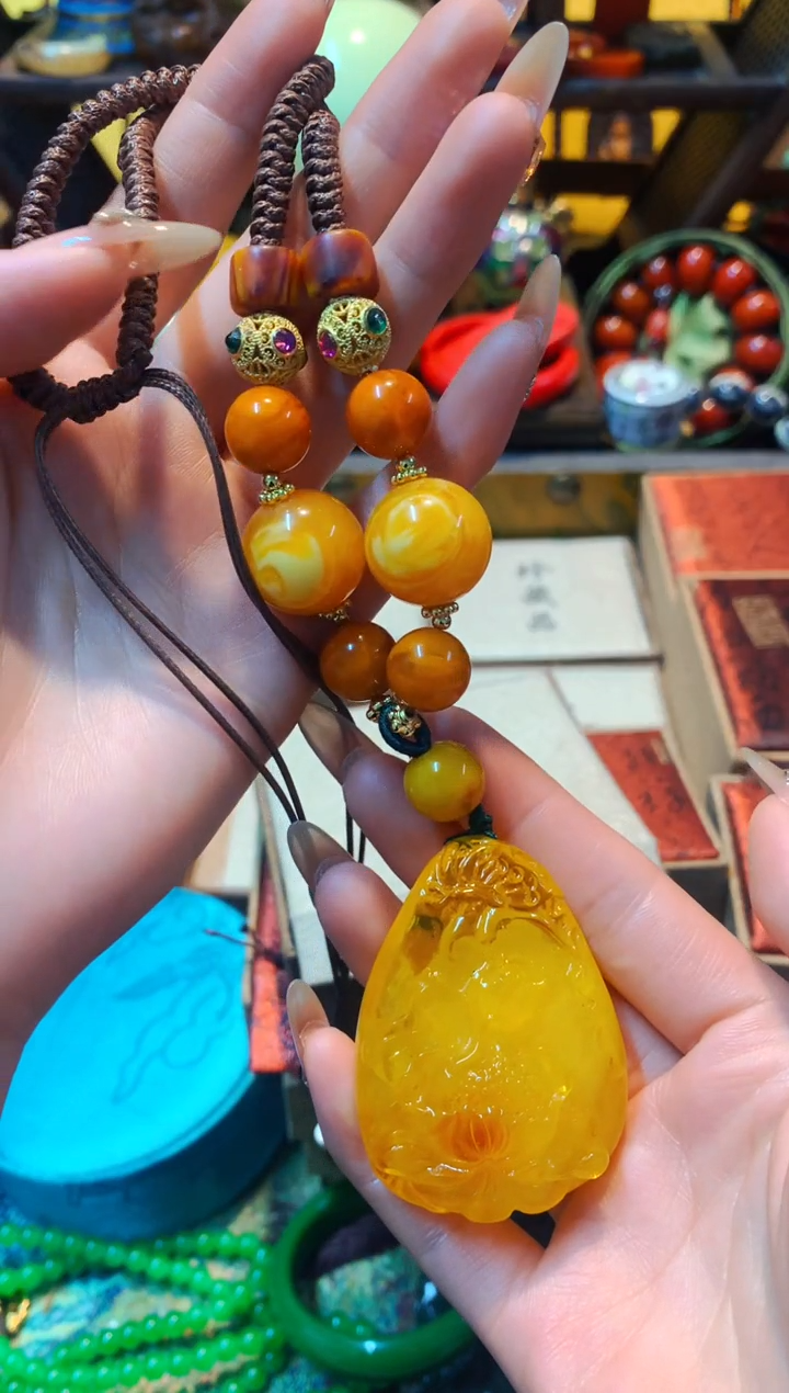 【闪购商品】蜜蜡裸石未镶嵌主播推荐主播推荐