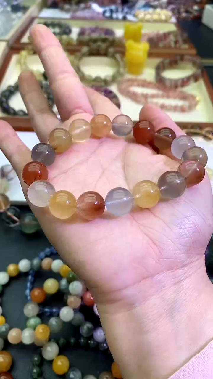 【闪购商品】水晶手链未镶嵌彩兔毛