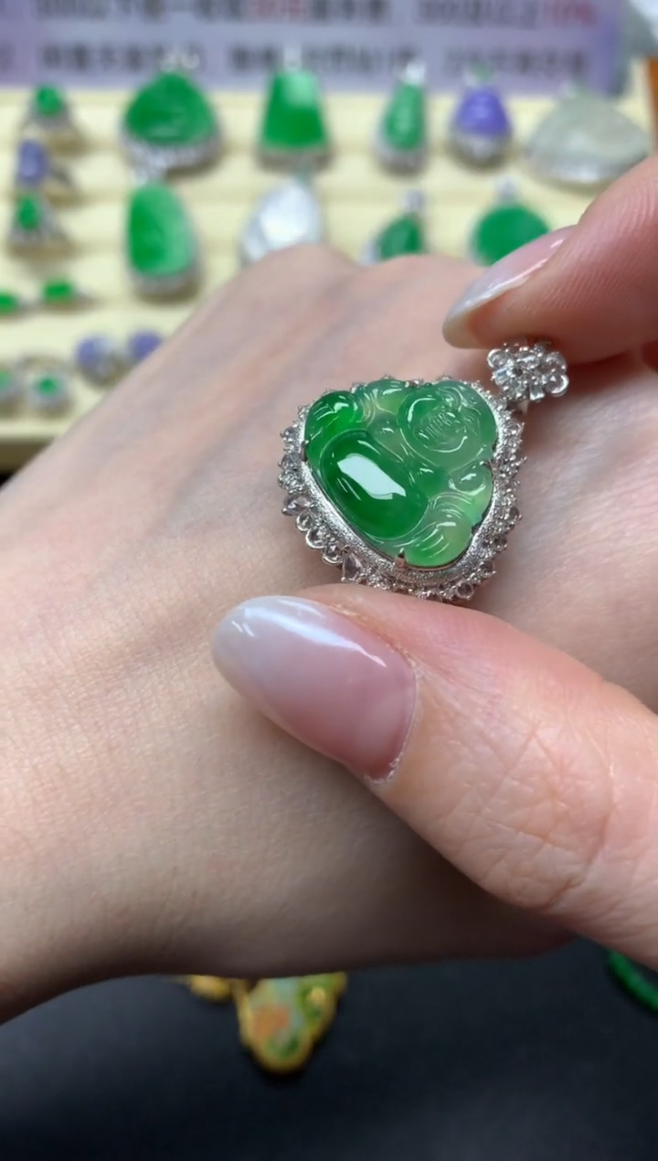 【闪购商品】翡翠吊坠(不含链)18K金镶嵌吊坠|11000+1100