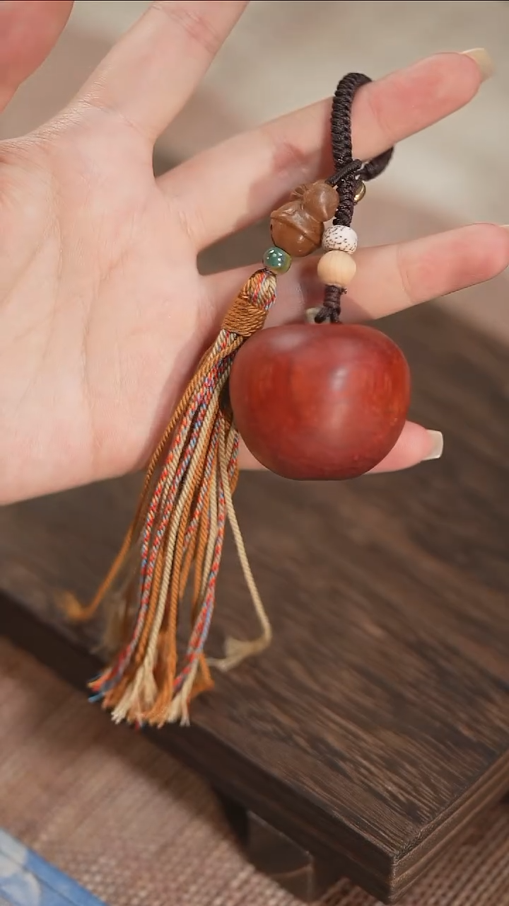 非洲紫檀（红花梨）其他平平安安小苹果 挂件（多样性发货）