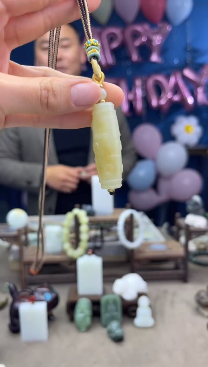 【闪购商品】和田玉颈饰未镶嵌1