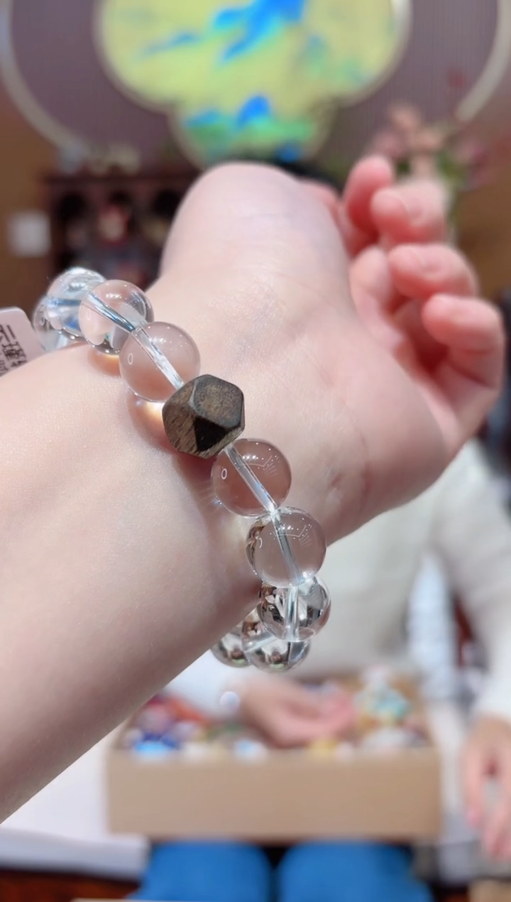 【闪购商品】水晶手串未镶嵌设计款珠串