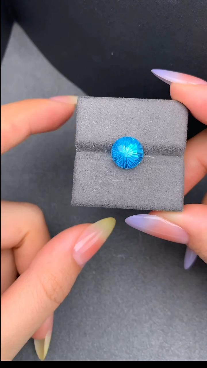 【闪购商品】托帕石裸石未镶嵌5.89克拉