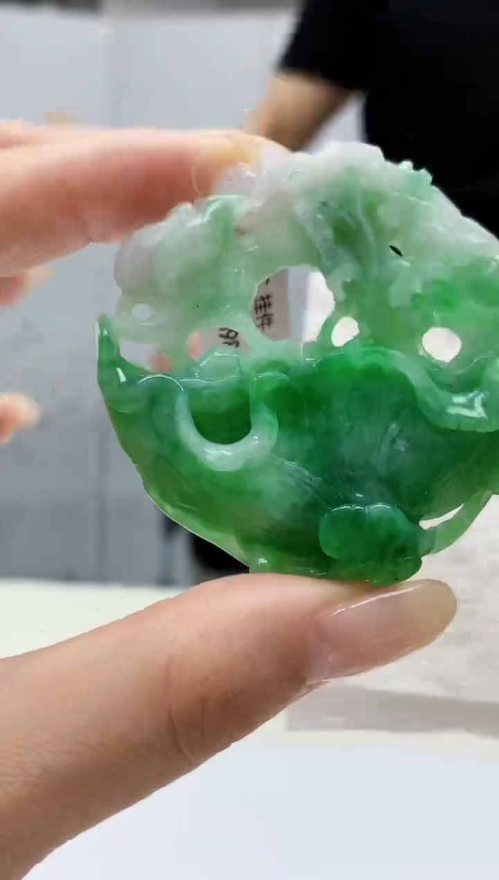 【闪购商品】定制翡翠未镶嵌5157lr-毛货挂件40