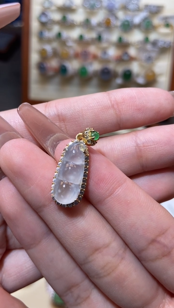 翡翠银S925镶嵌颈饰天然缅甸A货翡翠豆子