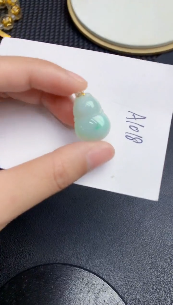 【闪购商品】翡翠颈饰18K金镶嵌000000000