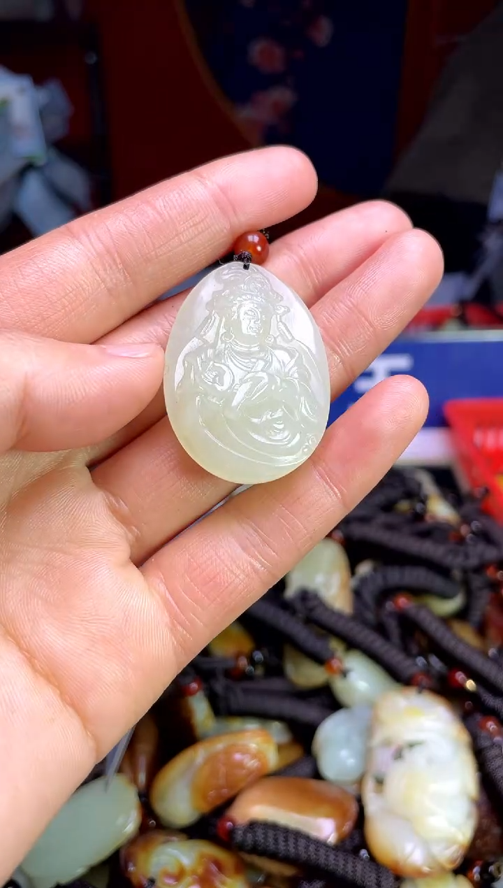 【闪购商品】和田玉颈饰未镶嵌1