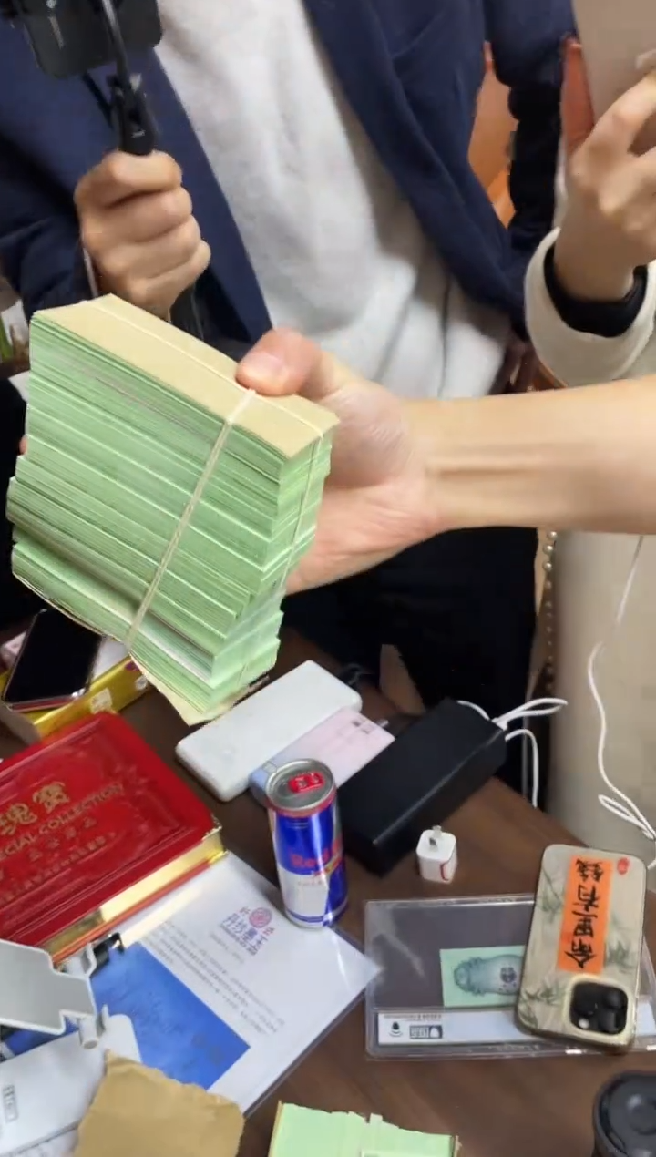 【闪购商品】CSIS评级-短号五分整刀无号