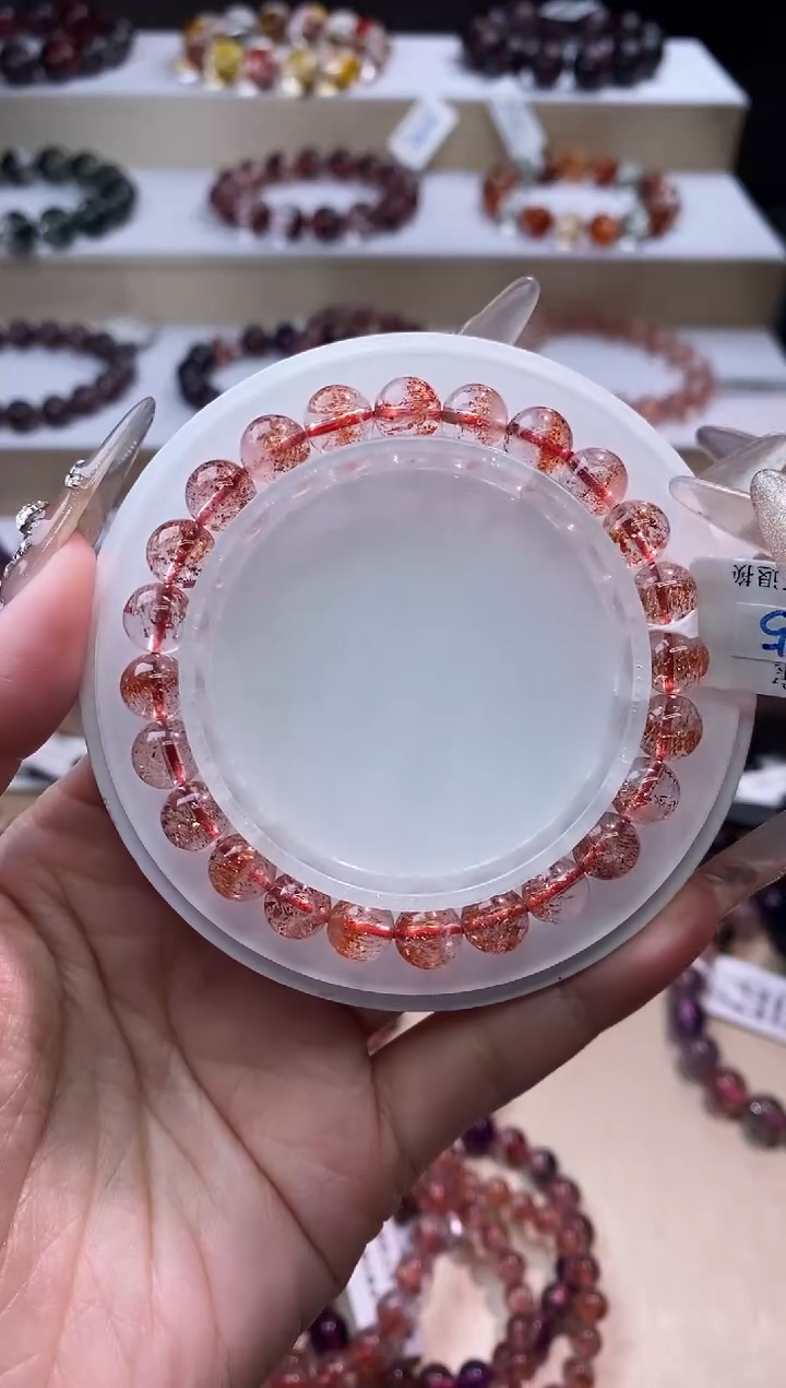 【闪购商品】水晶手链未镶嵌芬达金草莓超七7m+