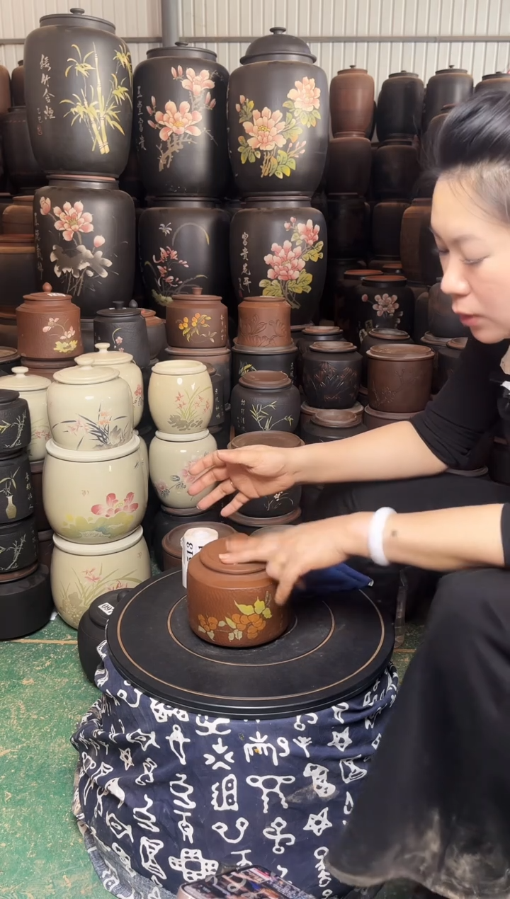 【闪购商品】壶瑕疵茶叶罐 100克古铜色 510