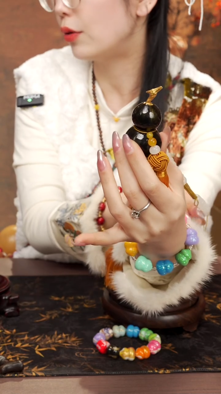 243--大漆车挂小葫芦---39