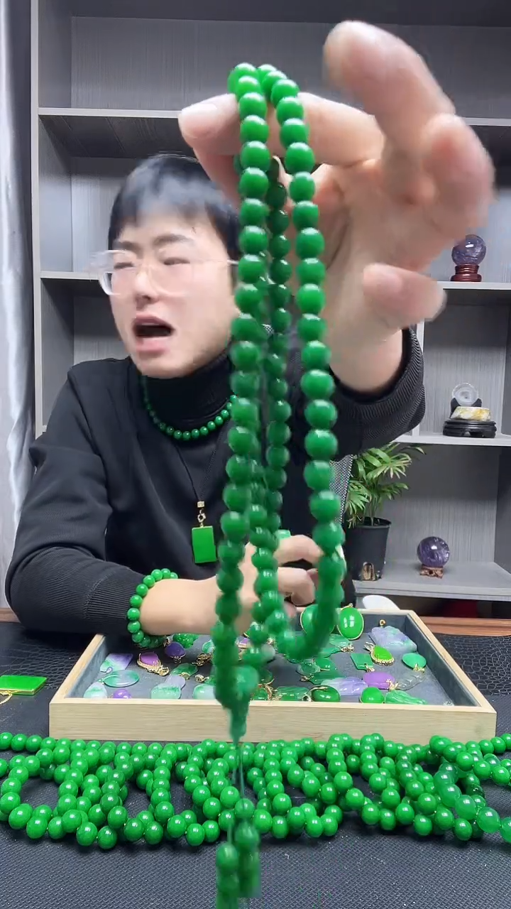 项链未镶嵌翡翠项链