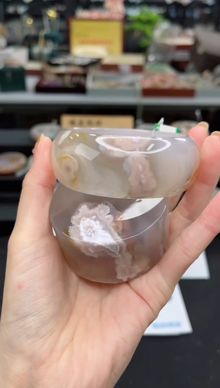 【闪购商品】石英质玉手镯未镶嵌62圈口（赠品镯心）3600341