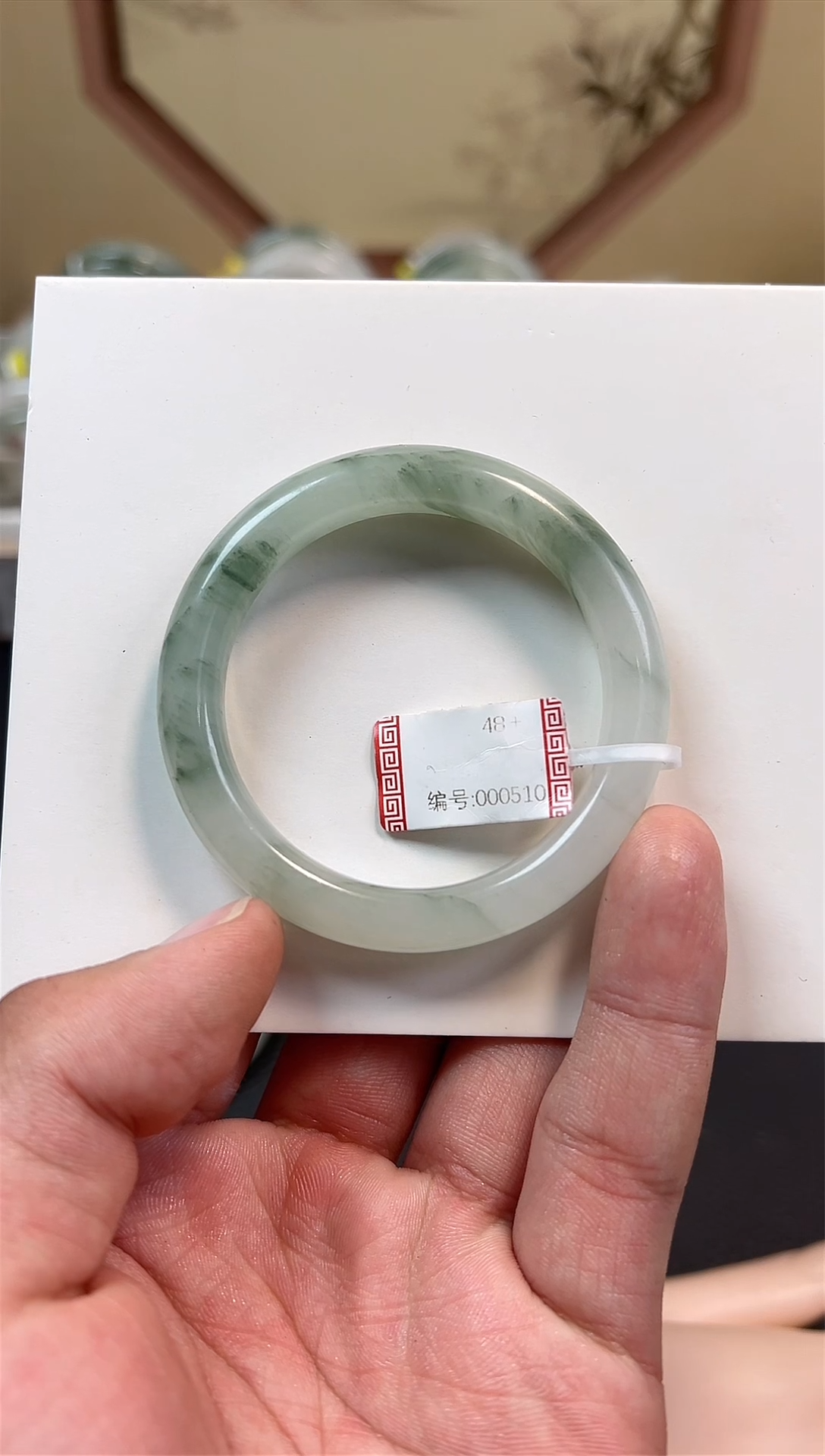 【闪购商品】石英质玉手镯未镶嵌510