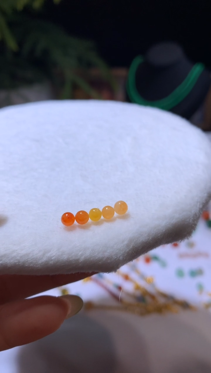【闪购商品】定制翡翠未镶嵌3.7珠子298+29