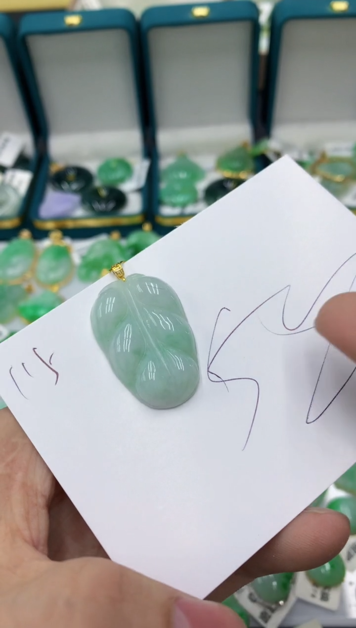【闪购商品】翡翠颈饰18K金镶嵌1111111111