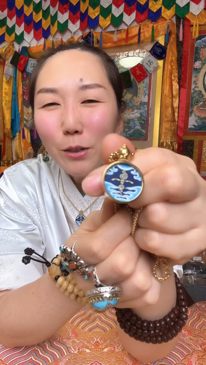 吊坠2.0药师青海发货，唐卡配件