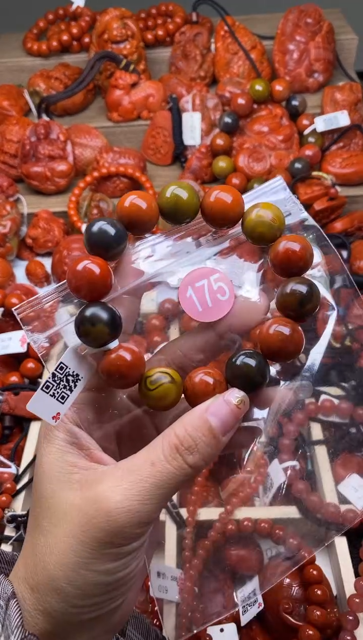 【闪购商品】南红玛瑙珠宝奇石未镶嵌175-16+