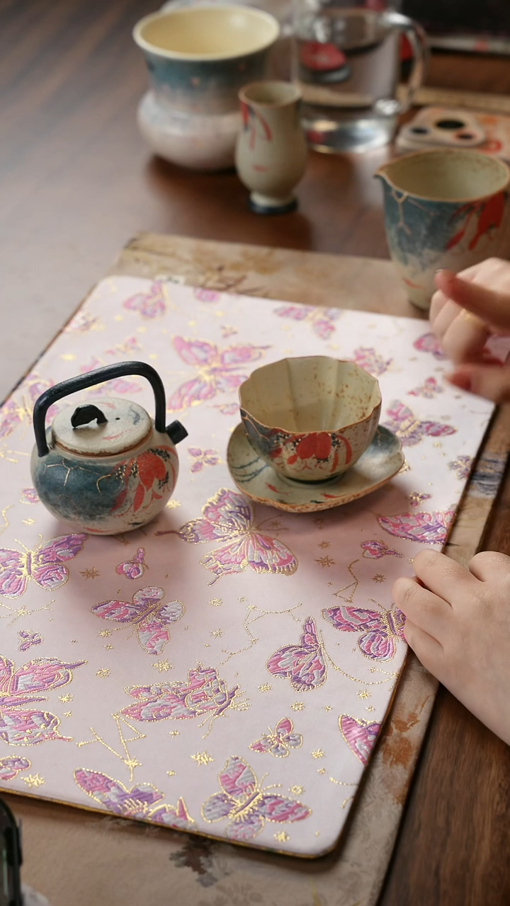 陶瓷茶具锦鲤1提梁壶+1杯+1杯垫