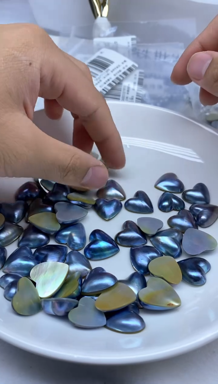 未镶嵌颈饰拼合珍珠（马贝珠）多样性发货，发1颗