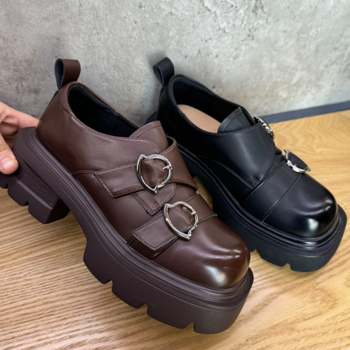 坎力比努尔皮鞋休闲厚底2989