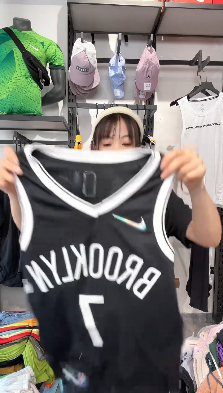 1110编码 瑕疵款以直播间过款为准 尺码M