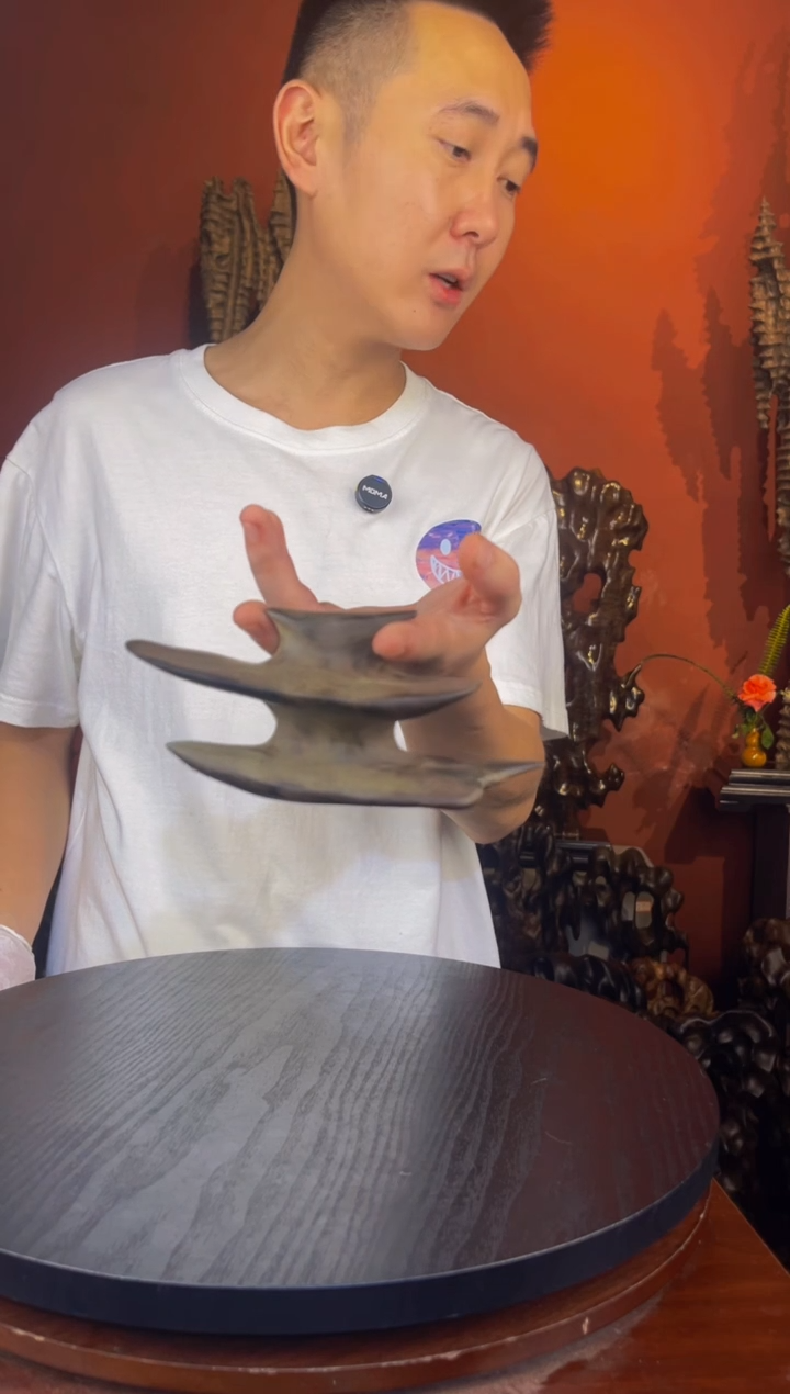 金丝楠用****0399金丝楠自然随性摆件
