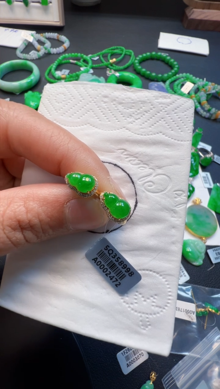 【闪购商品】定制翡翠18K金镶嵌3980一对