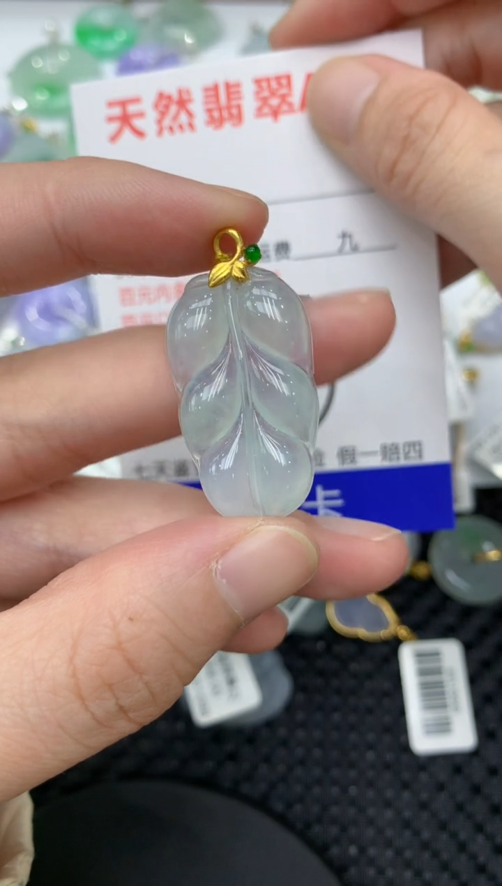 【闪购商品】翡翠颈饰18K金镶嵌11111111111