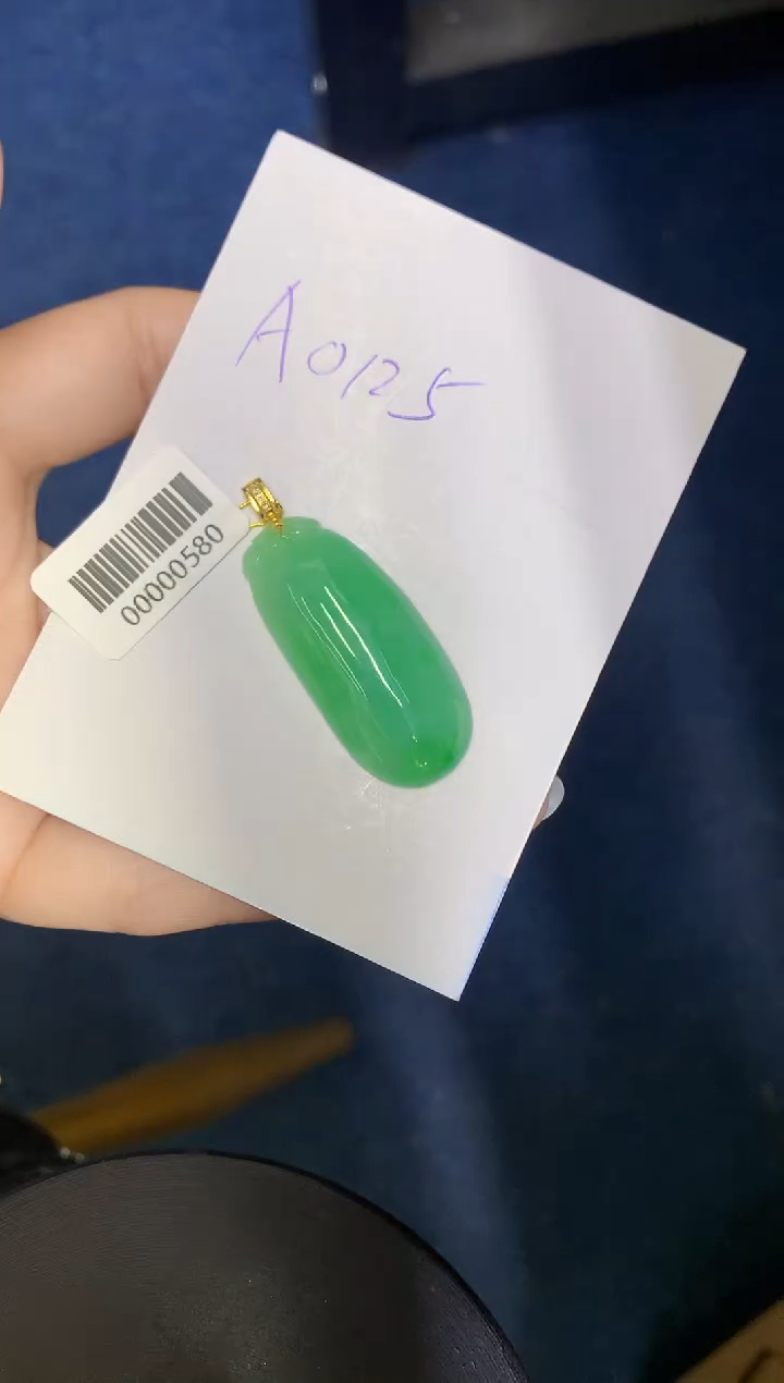 【闪购商品】翡翠颈饰18K金镶嵌0000000000