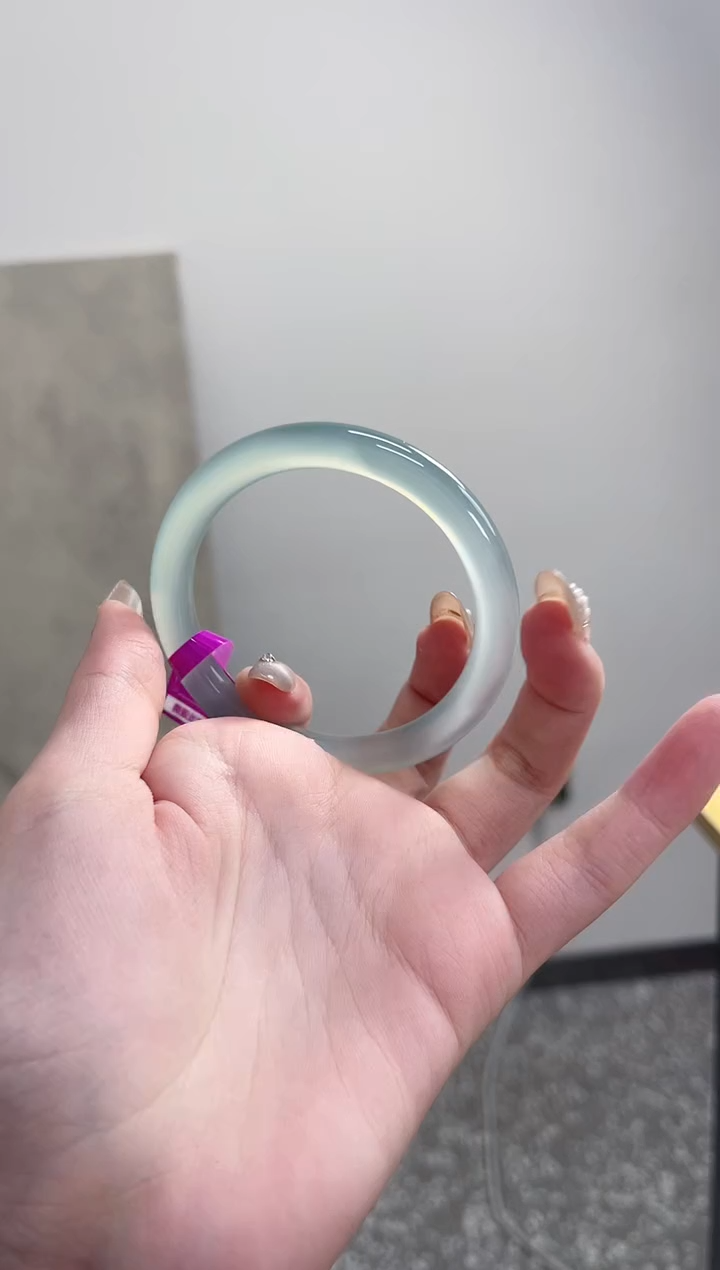 【闪购商品】玛瑙/玉髓手镯未镶嵌56圈