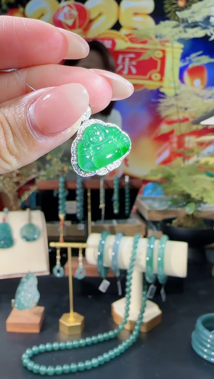 【闪购商品】翡翠吊坠(不含链)合金佛公多样性发一