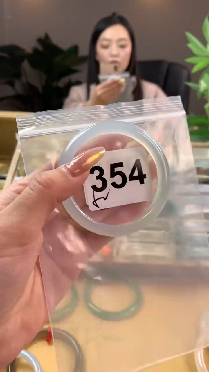 【闪购商品】玛瑙/玉髓手镯未镶嵌354