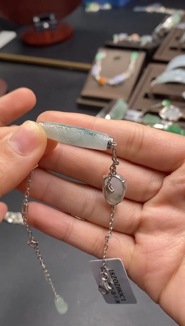 颈饰银S925镶嵌翡翠13972