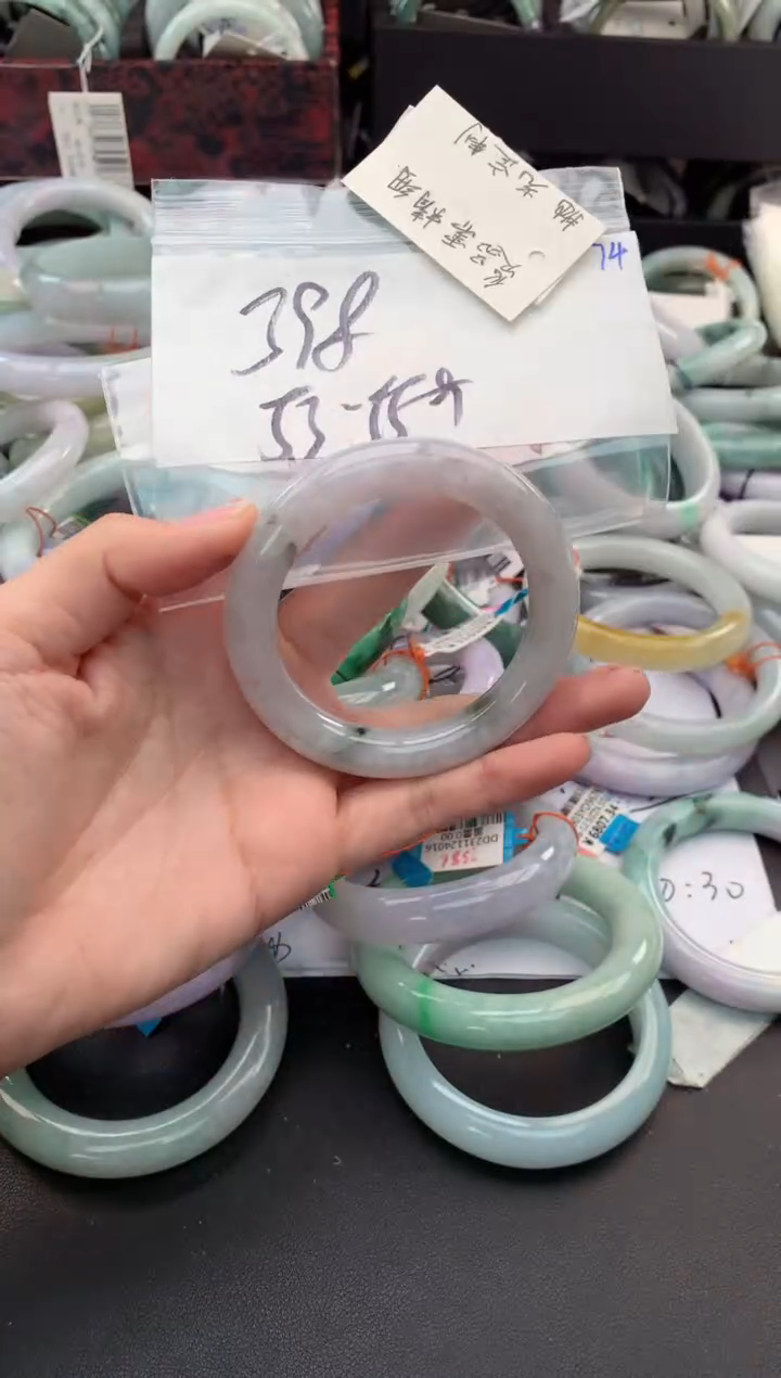 【闪购商品】定制翡翠未镶嵌毛货需精细抛光+多人