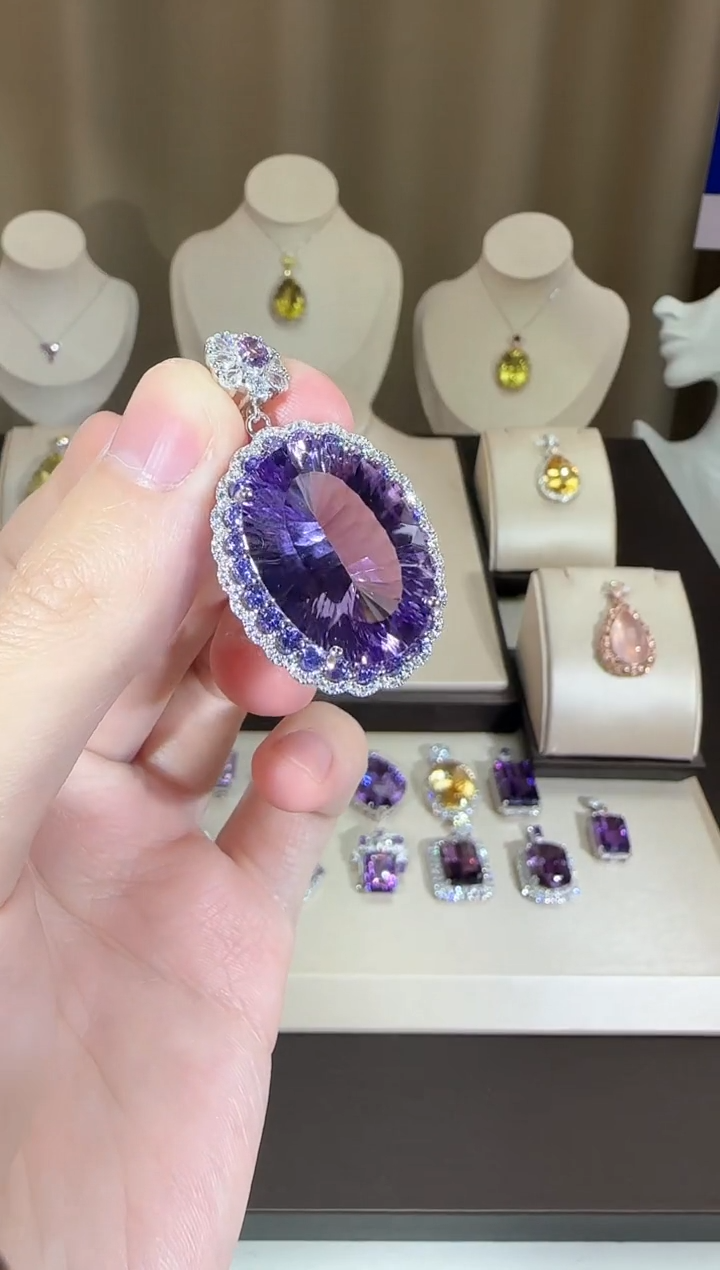 【闪购商品】紫晶颈饰银S925镶嵌设计款