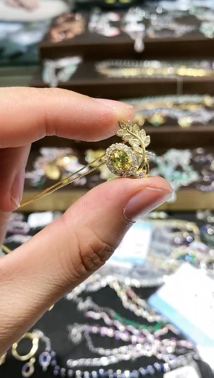 【闪购商品】蓝宝石颈饰银S925镀金镶嵌吊坠