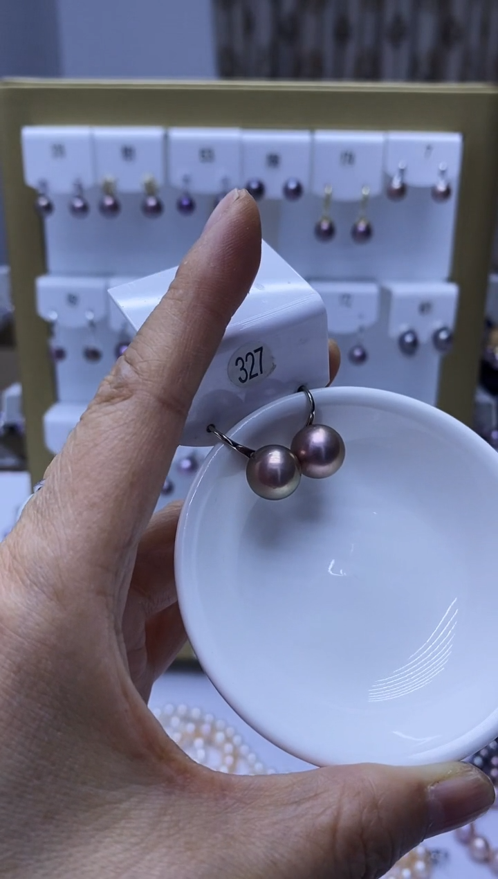 银S925镶嵌耳饰淡水珍珠327