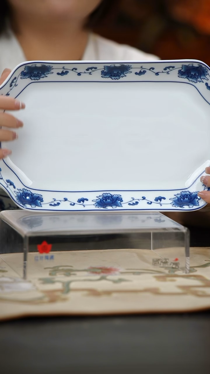 1个微瑕满汉全席12英寸凹角鱼盘