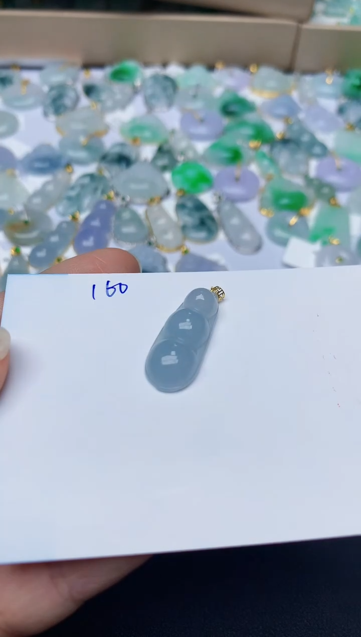 【闪购商品】翡翠颈饰18K金镶嵌天然翡翠A货  