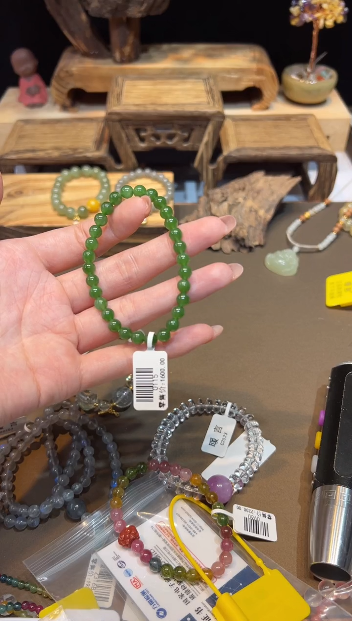 手饰和田玉未镶嵌手饰@@0115