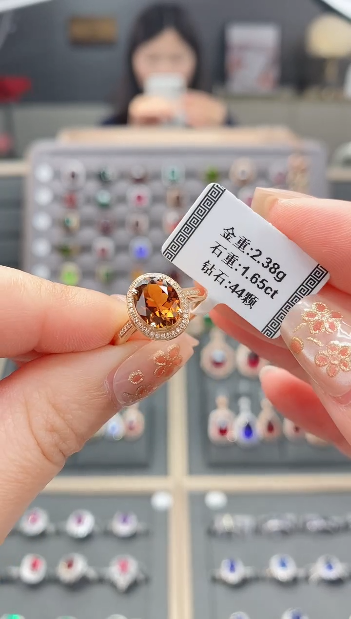 【闪购商品】碧玺戒指18K金镶嵌1.65   