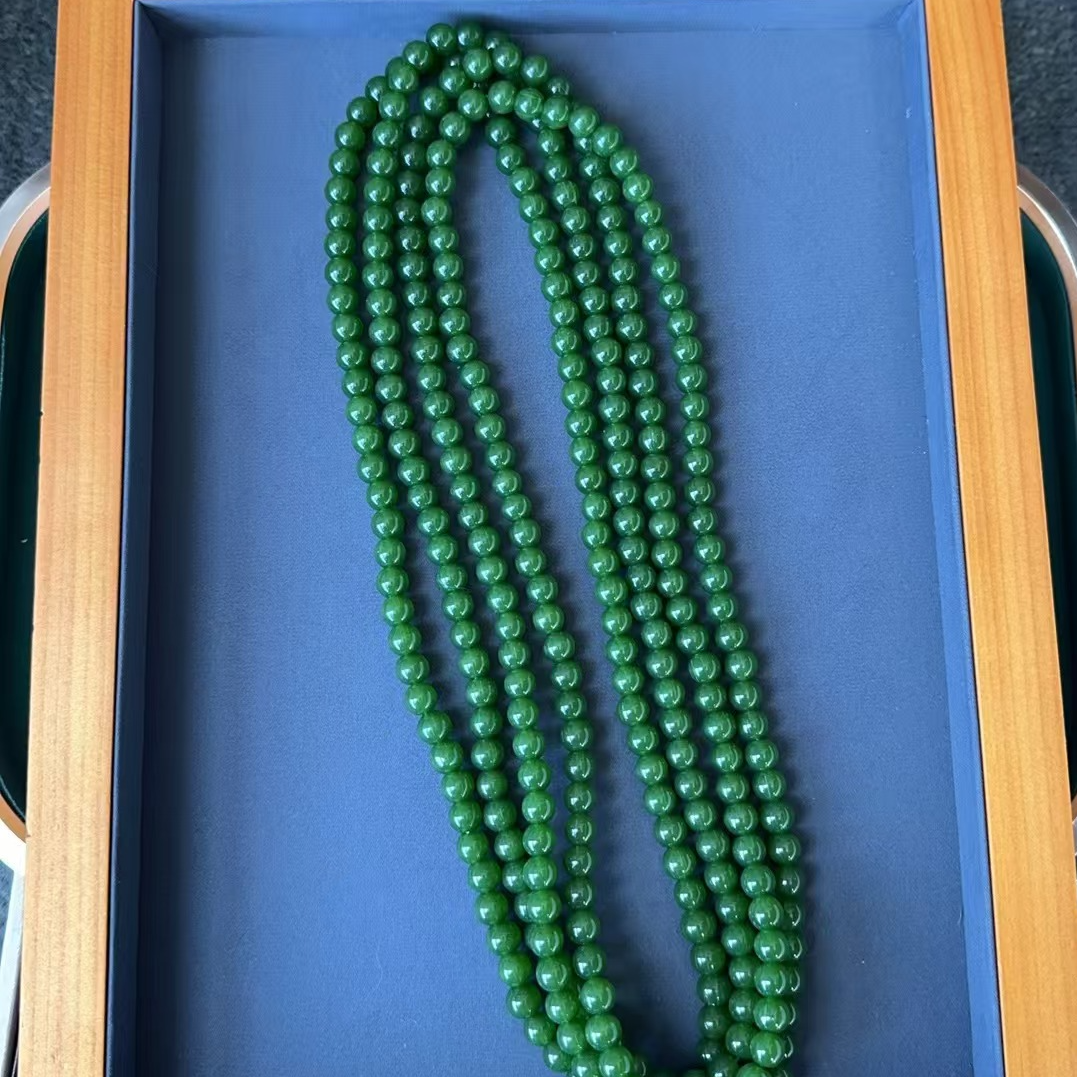 A4和田玉高油碧玉项链8mm