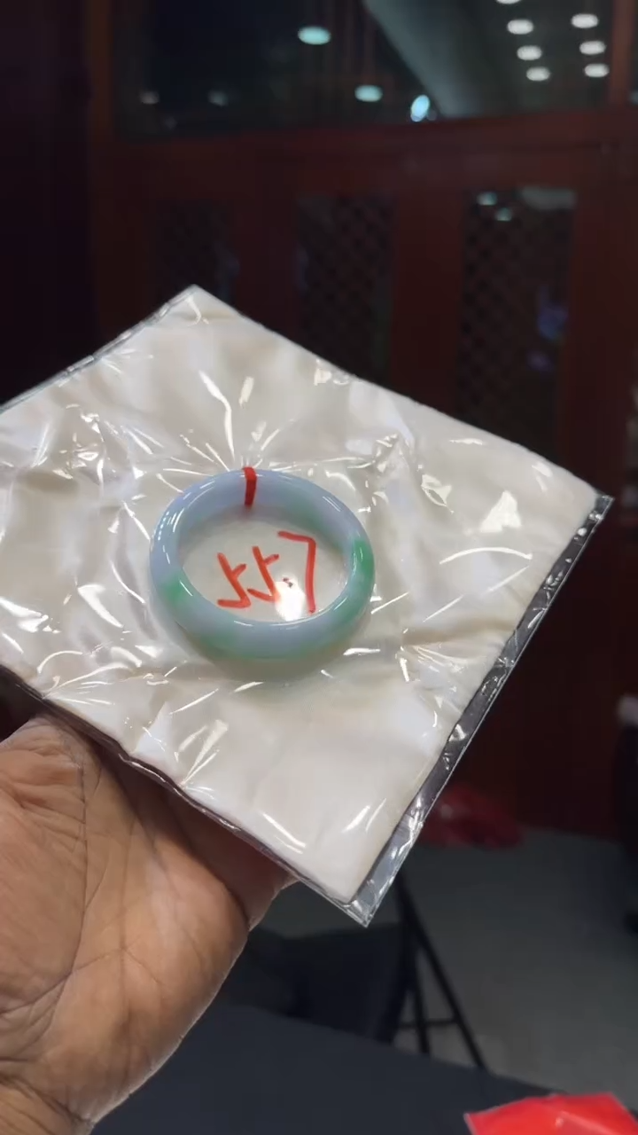 【闪购商品】翡翠手镯未镶嵌手镯