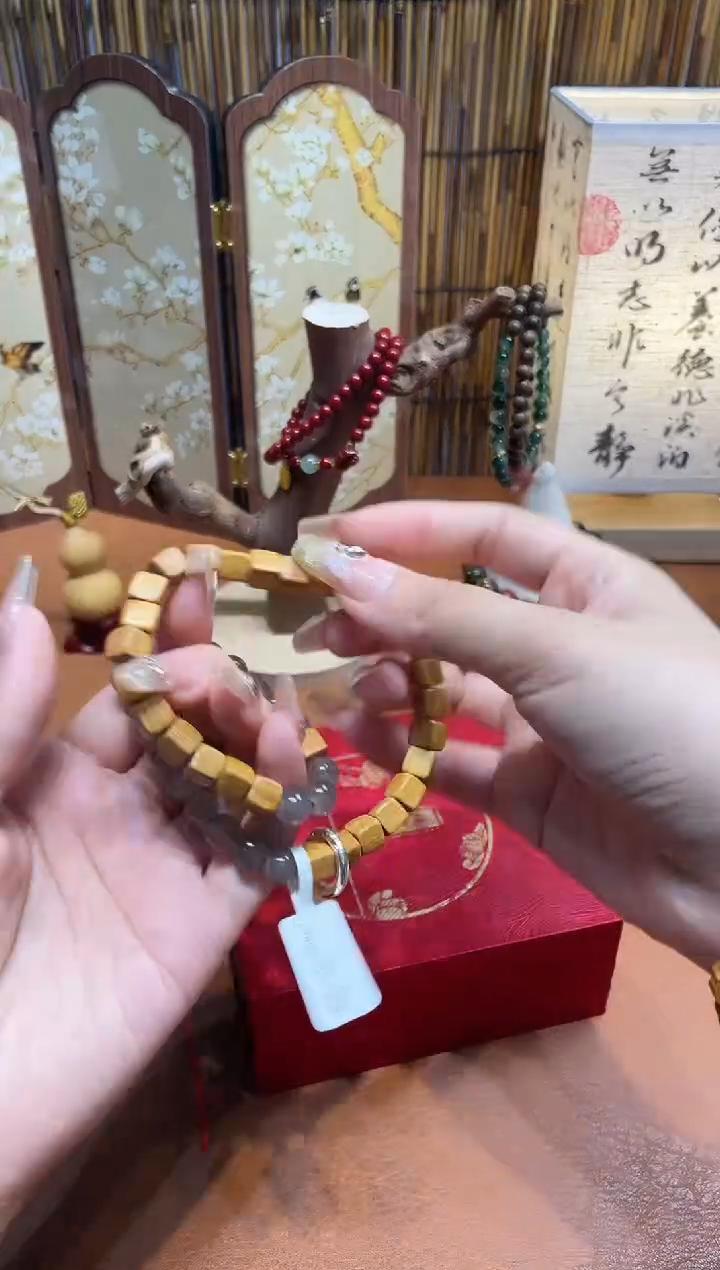 非洲檀香手串/手链沐兮手串撤柜闪购链接（多样性发其一）￥