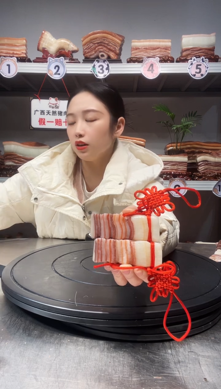 【闪购商品】天然石材柳州猪肉石