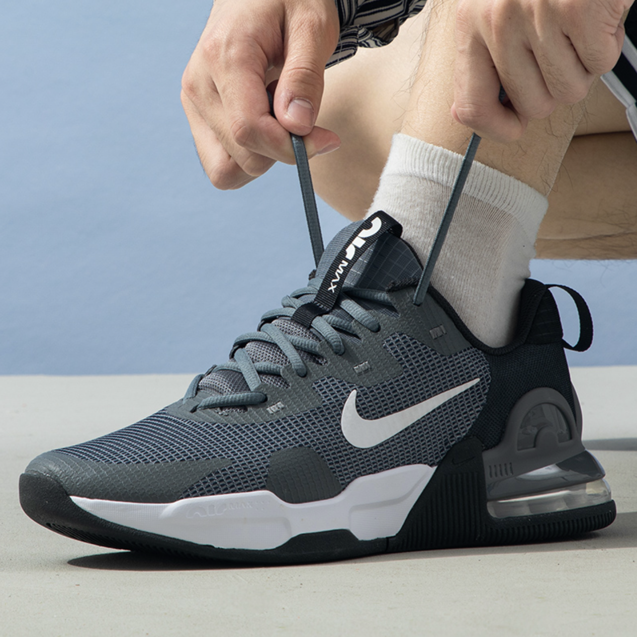 NIKE耐克男子AIR MAX气垫运动透气网面休闲舒适跑步鞋 DM0829-003