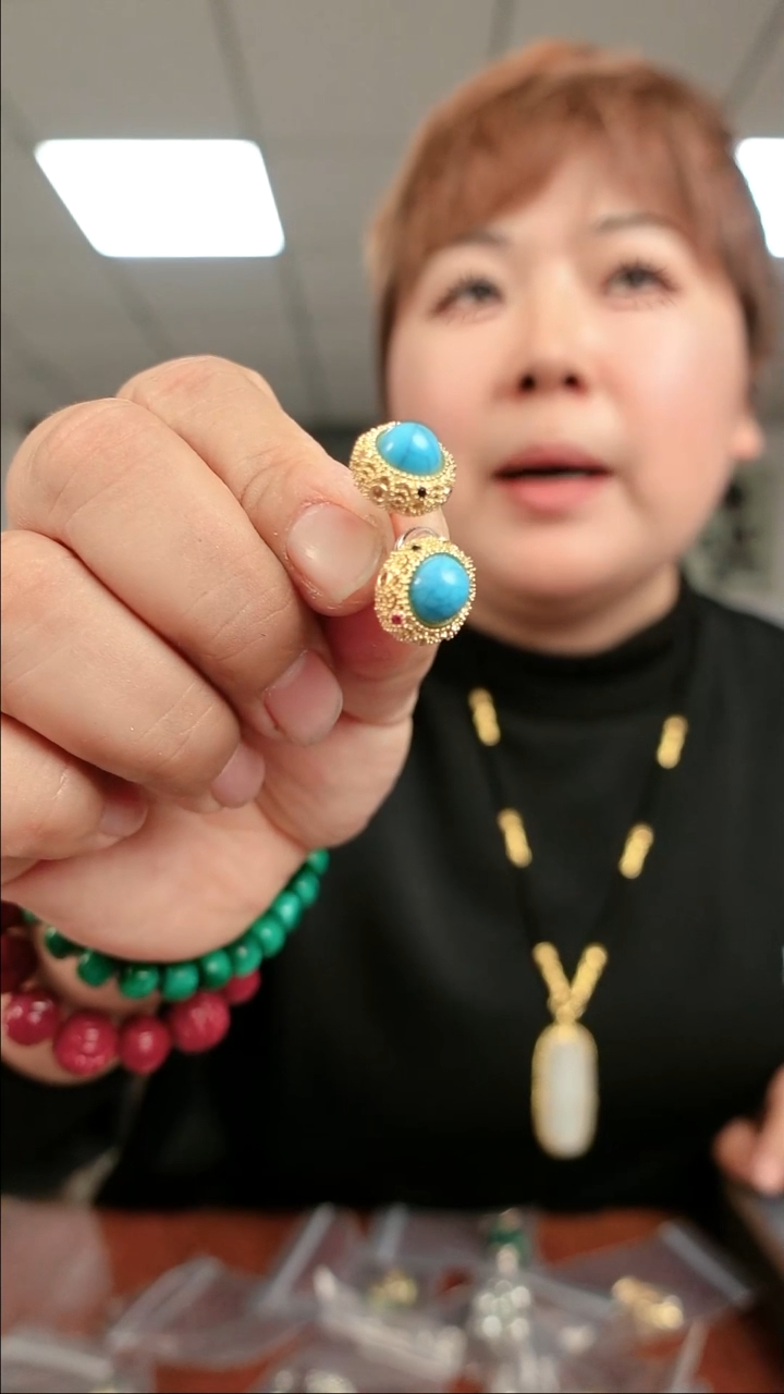 无合金松松  耳钉          